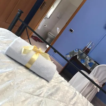 Degli Amici Отель 3*