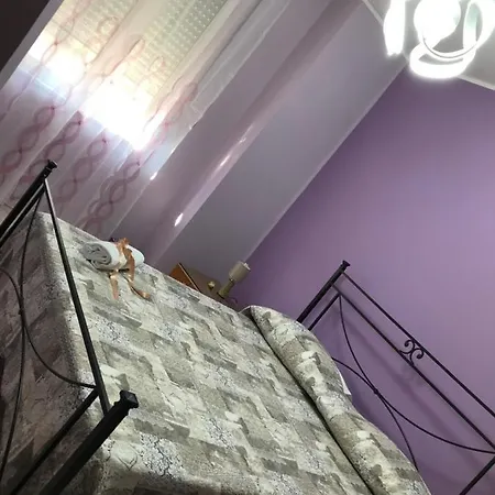 Degli Amici Отель 3*